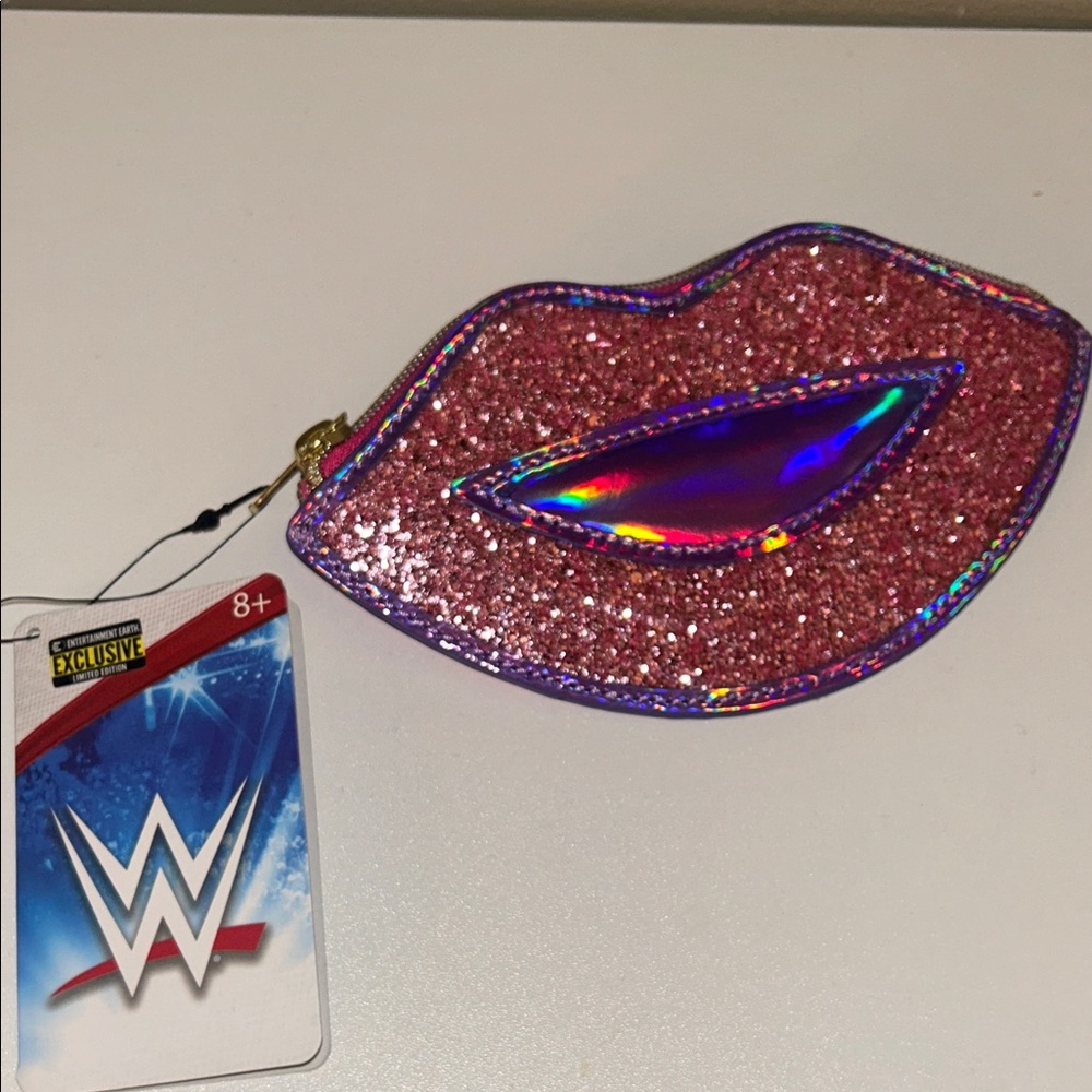 Loungefly WWE Bianca Belair Lips Wallet Pink Glitter Lip Clutch